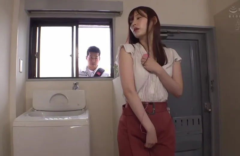 Bị ông xã hờ hửng vợ địt với anh kỹ thuật chung cư đến mang bầu