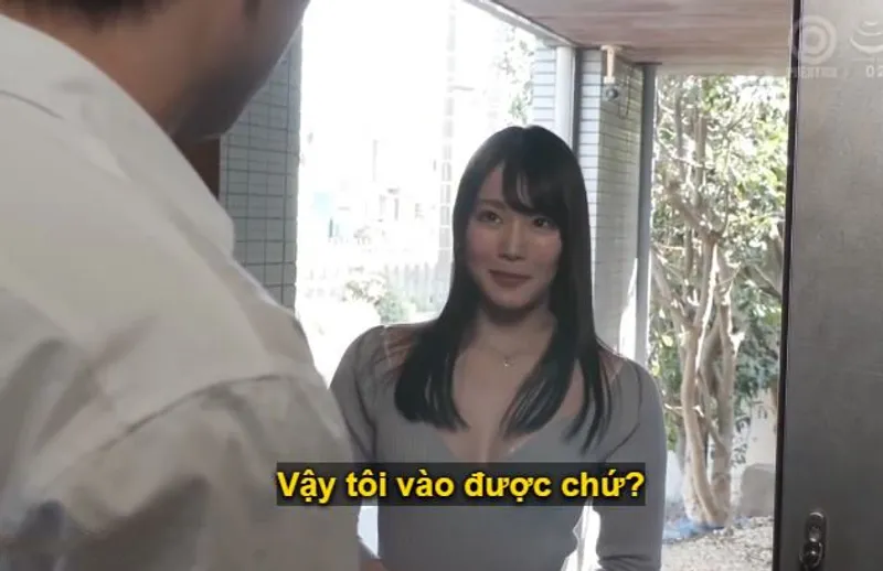 Anh trai giàu có bị cô em hàng xóm xinh tươi, có chồng mới dọn về dụ dỗ quan hệ.